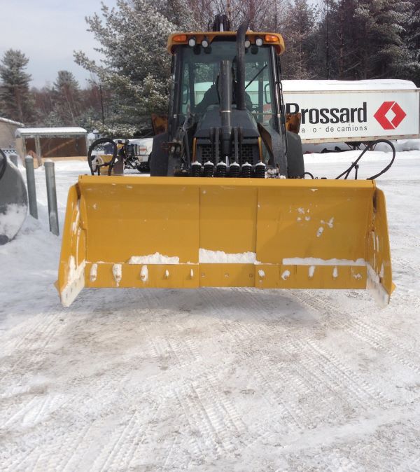 Déneigement commercial Sainte-Julienne